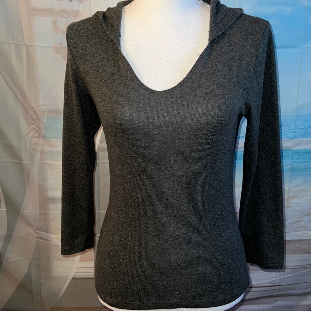 CHARLOTTE RUSSE Sweater